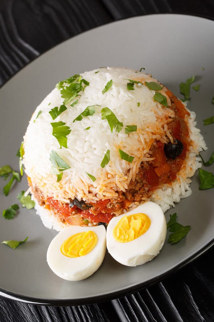 Apresentação de arroz coberto