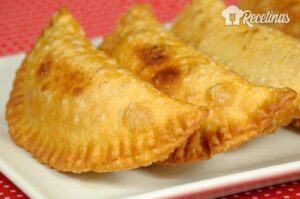 Leia mais sobre o artigo Bolinhos de atum e pimenta piquillo
